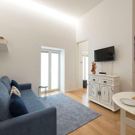 Lovelystay - Majestic Flat In City Center Porto Eksteriør billede