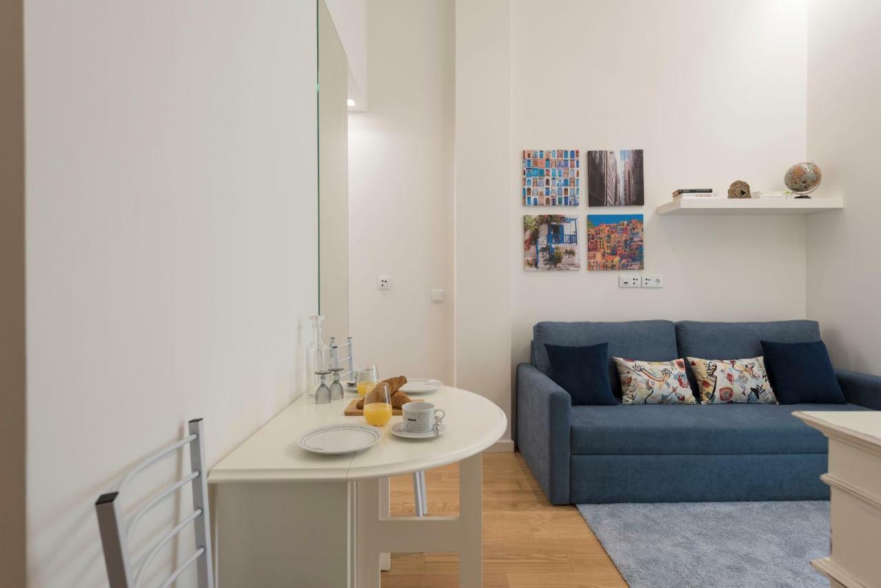 Lovelystay - Majestic Flat In City Center Porto Eksteriør billede